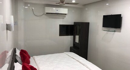 HOTEL CITY PEARL Room Type - Deluxe AC Room