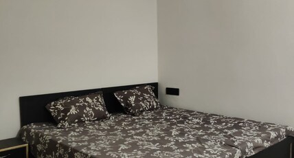 Prapti soni Room Type - Bedroom 1
