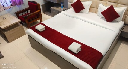Hotel Shanti Niketan by Nexottel Room Type - Deluxe Room