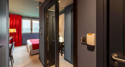 MERCURE BORDEAUX CHARTRONS Room Type - Superior Room - 1 double bed