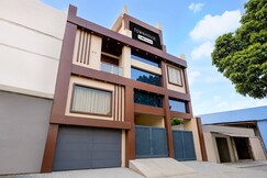 Townhouse IIM Lucknow Formerly Lexa Grand