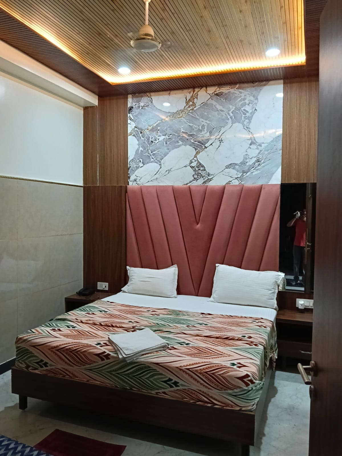 Hotel Vrinda Palace - Tap to explore photos