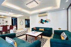 BluO Modern 4BHK Safdarjung Enclave Lift and Balcony