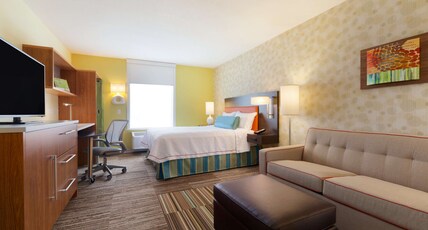 Home2 Suites by Hilton Champaign Urbana Room Type - 1 QUEEN BED STUDIO NONSMOK