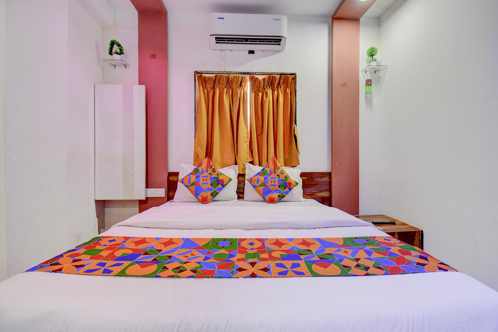 Via Anandi Inn - Tap to explore photos