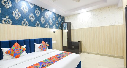 FabHotel Crown Residency Room Type - Premium Room