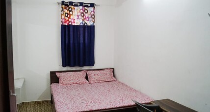 Hotel Galaxy Room Type - Deluxe Room