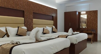 Hotel Chendura Room Type - Executive Four Bed