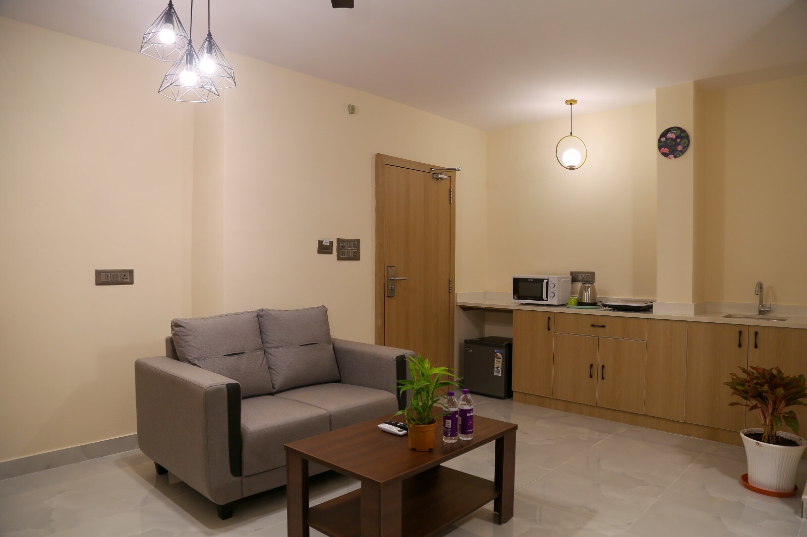 LUMIS STUDIO APARTMENT - Tap to explore photos
