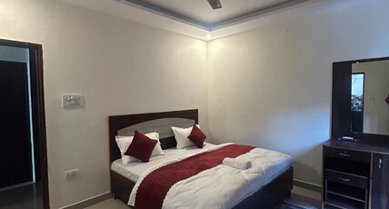 Hotel Mahakal Yogyapeeth Room Type - Standard Room