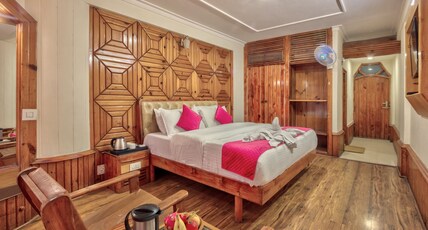 Hotel Ibex Room Type - Super Deluxe Room