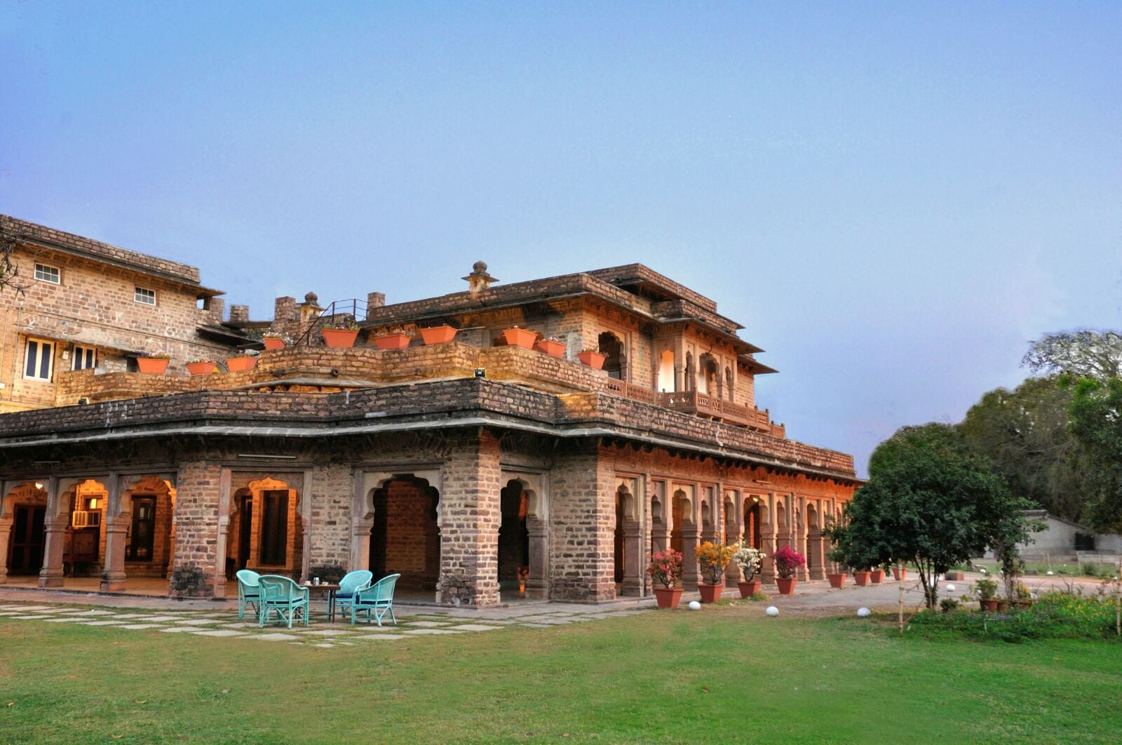 Sukhdham Kothi - Tap to explore photos