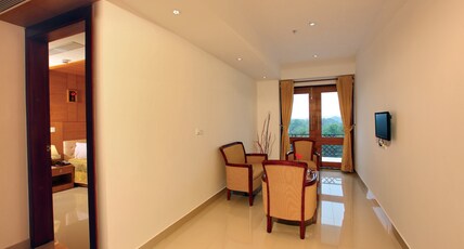 Hotel Dewland Room Type - Suite Room Non Smoking