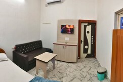 HOTEL P P PALACE