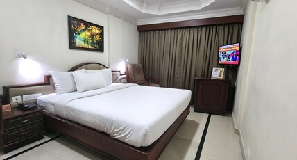 Hotel Prasanth Room Type - Double Room AC