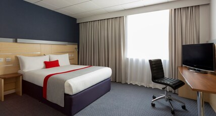 Holiday Inn Express - Edinburgh City Centre Room Type - 1 Double Standard with Free Hot Breakfast