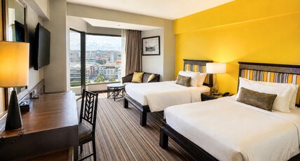 The Bayview Hotel Pattaya Room Type - Deluxe City View Twin Bed