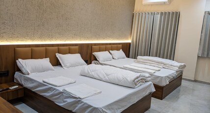 Hotel the grand Khodiyar Room Type - Family Double Bed Room
