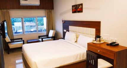 Alhind Calicut Tower Room Type - Deluxe AC