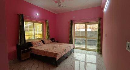 Welcome Home Stay Room Type - Deluxe Room