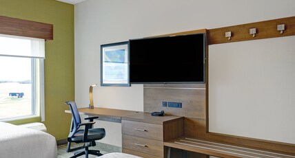 Holiday Inn Express & Suites PORT ELGIN Room Type - 2 Queen Beds Suite