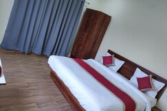 MANORAMA INN AND LAWNS