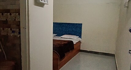 Shree sanwariya seth guest house Room Type - Budget Room