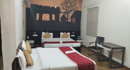 Hotel Mayura Vijayanagar Hampi (TB Dam) Room Type - AC Deluxe 4 bed room
