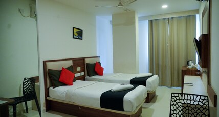 S S SUITES Room Type - Deluxe Room