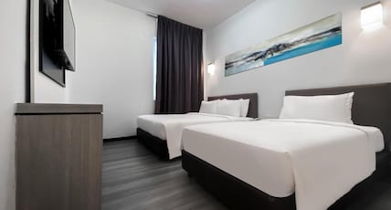 Kingston Hotel 16 @ Legoland Johor Room Type - Presidential Suite Triple Kingston Hotel 16 @ Legoland Johor Room Type - Presidential Suite Triple