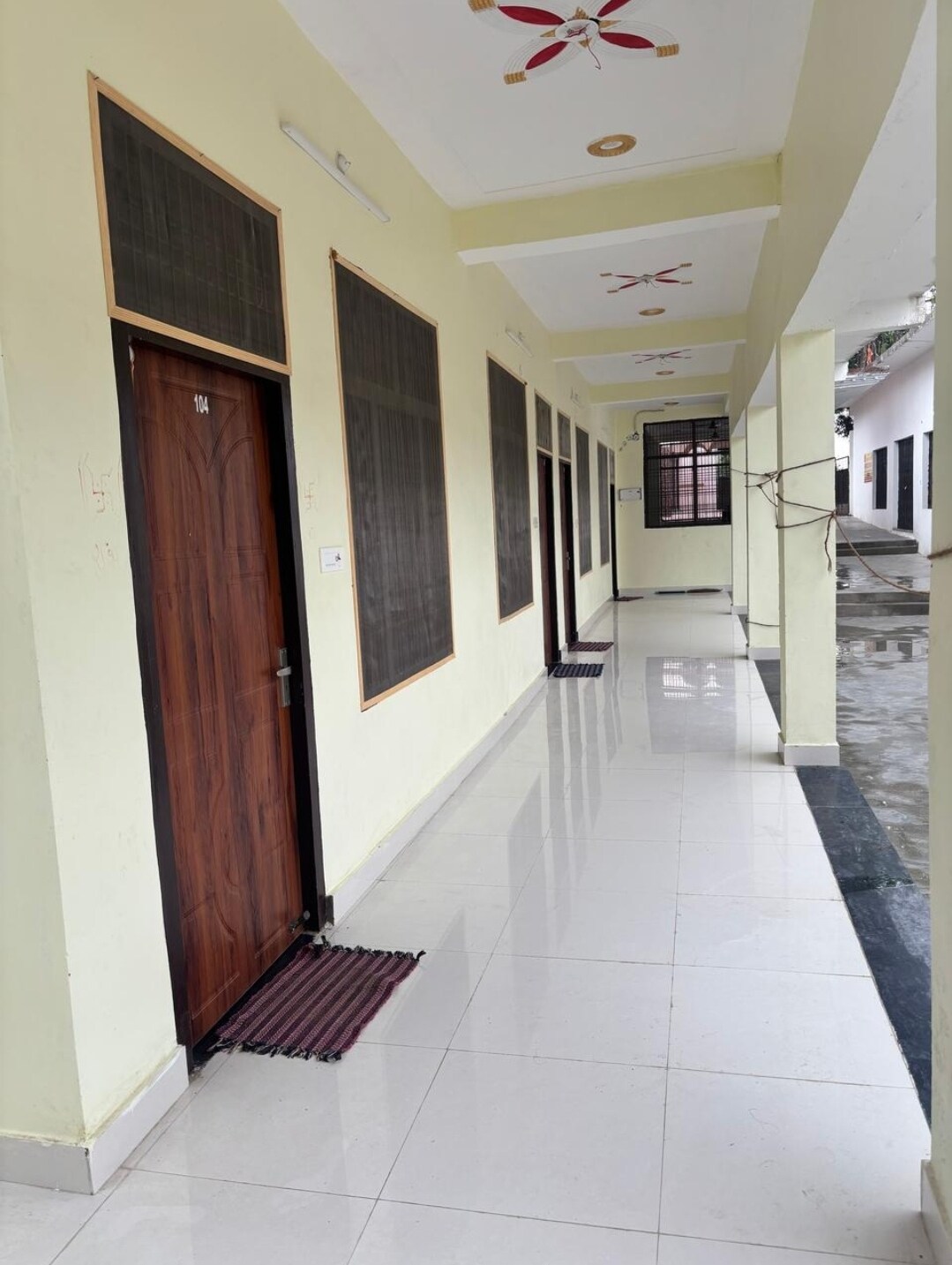 Main gallery