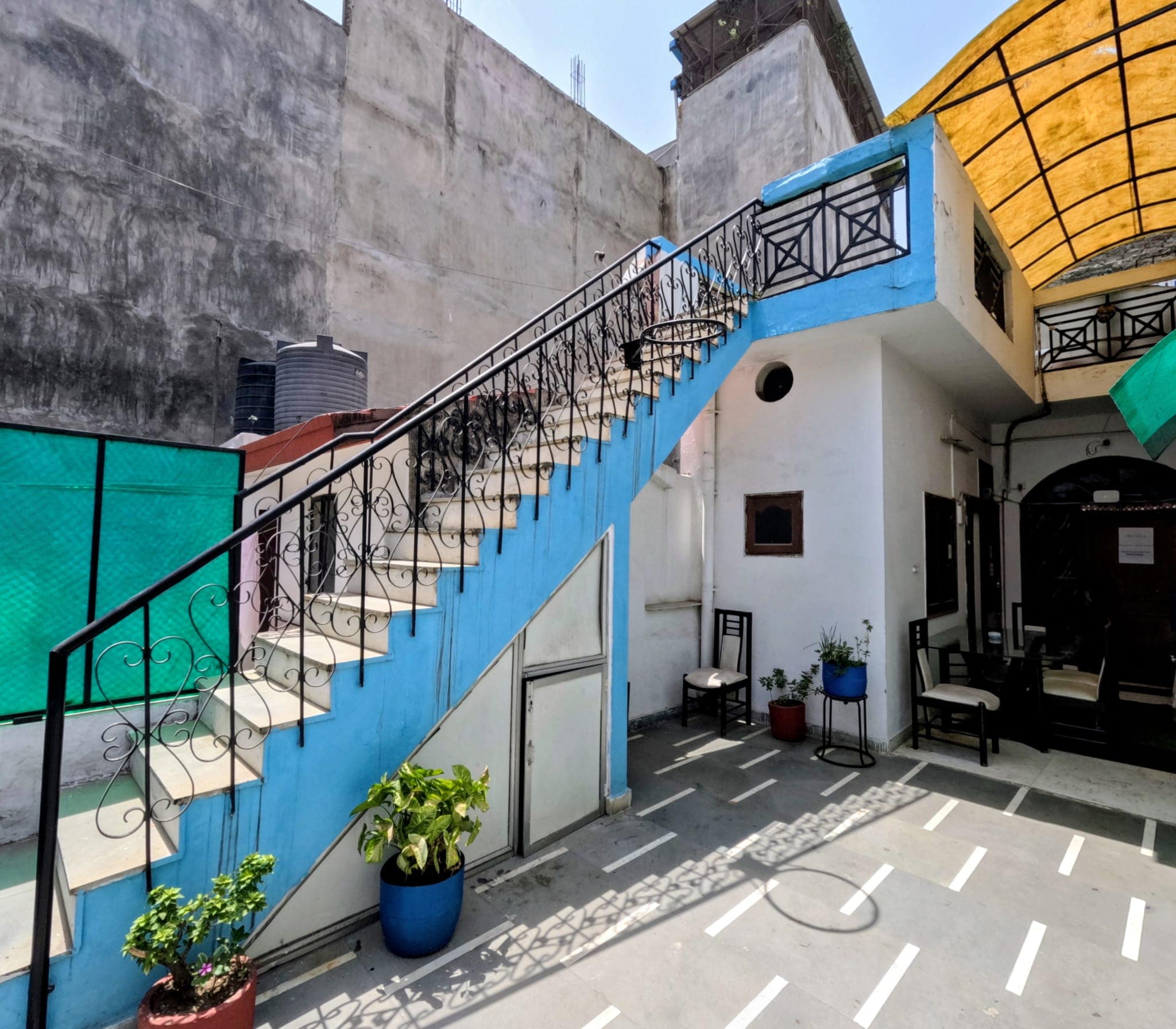 Gavari India's Delhi Hostel - Tap to explore photos