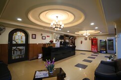 Motel Divine International