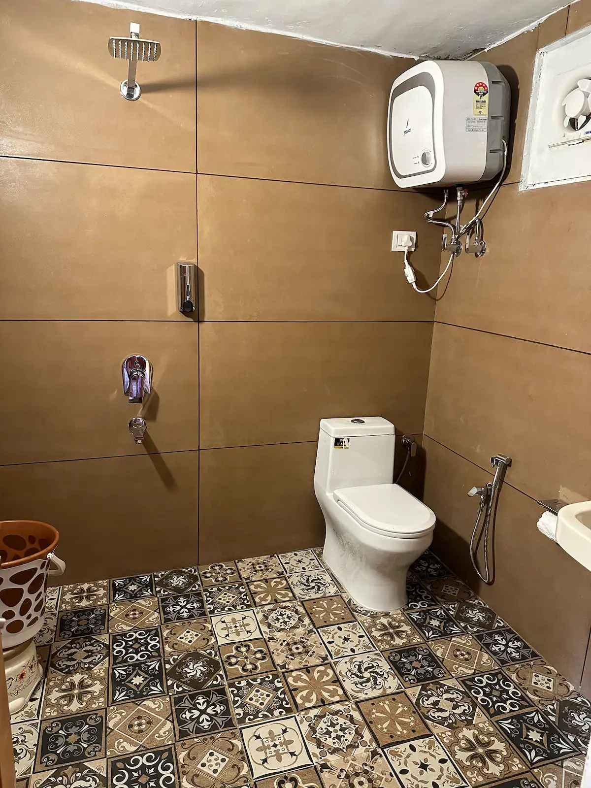 Tragopan Chalets Pine A Frame - Tap to explore photos