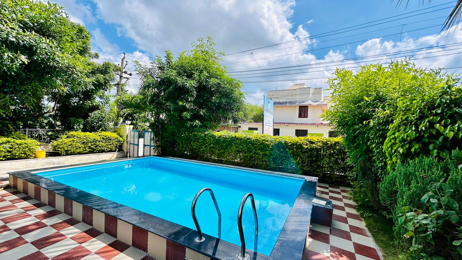 Luxury Vacation stay By Daranga Boutique 2 BHK Villa - Tap to explore photos