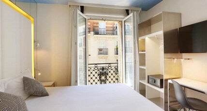 Nouvel Hotel Eiffel Paris Room Type - Classic Double Room