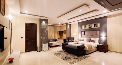 The Meriton, Nehru Palace - Just a Minute's Walk from OKHLA NSIC Metro Station Room Type - Premium Room The Meriton, Nehru Palace - Just a Minute's Walk from OKHLA NSIC Metro Station Room Type - Premium Room