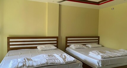 ASHWINI HOTEL & LODGE Room Type - Suite AC Room