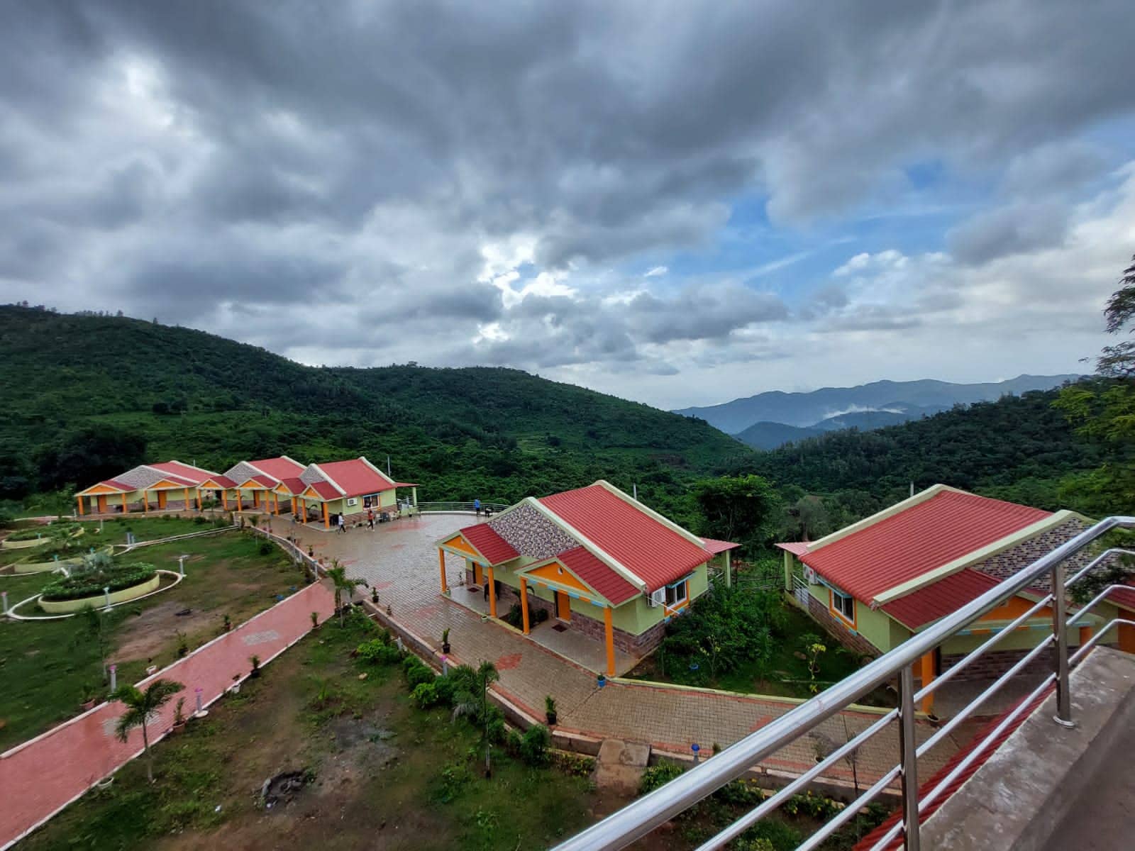 The Royal Resorts and Restaurant - Tap to explore photos