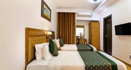 OPO Premier GK2 Room Type - Executive Twin