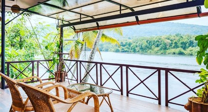 Munkudil Ayurveda and Yoga Retreat Room Type - Exotica River Edge AC Room