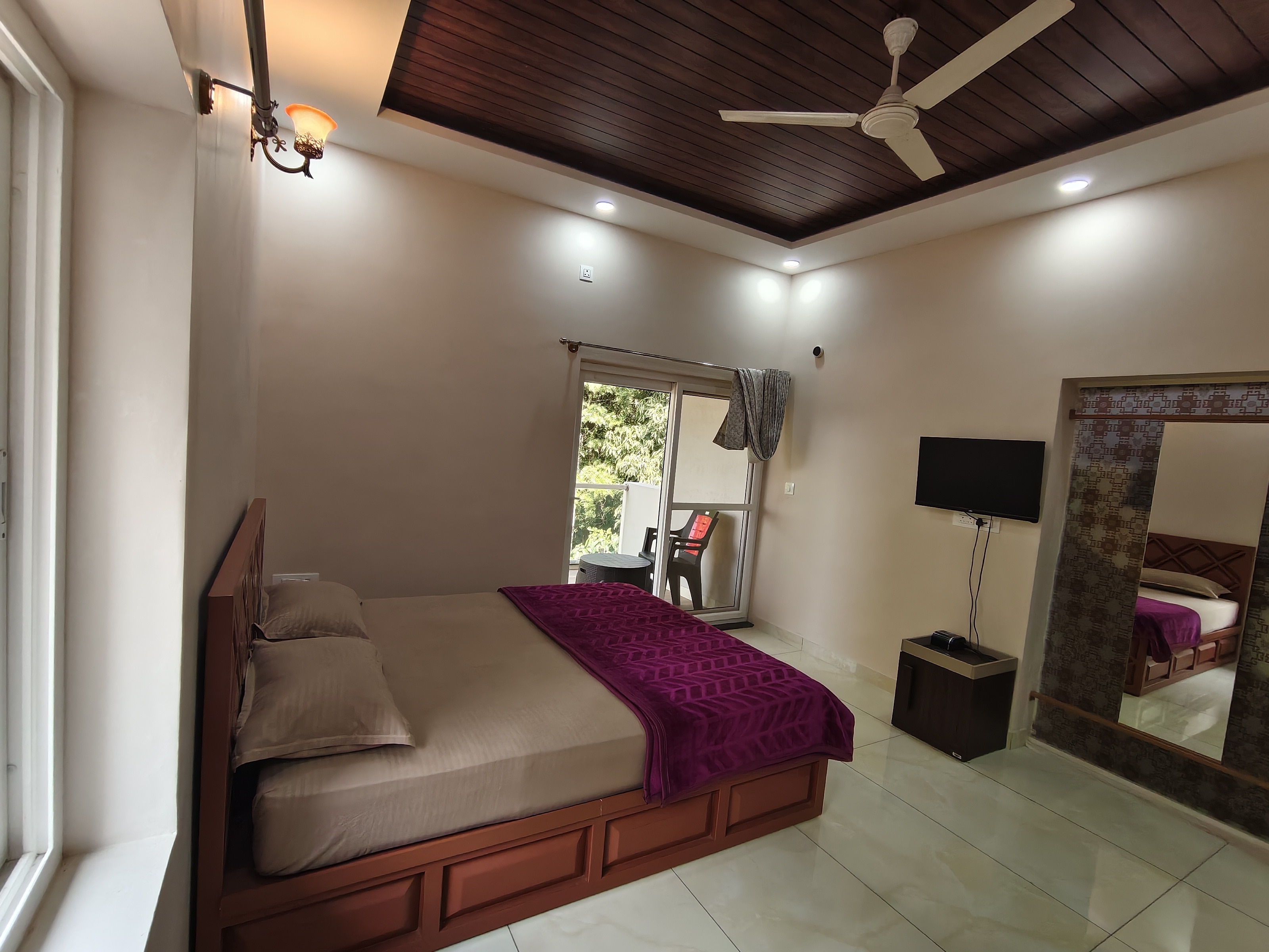 Adithya Residence Homestay - Tap to explore photos
