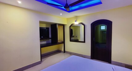 New Shankar International Room Type - Deluxe AC with Wifi Ground Flr