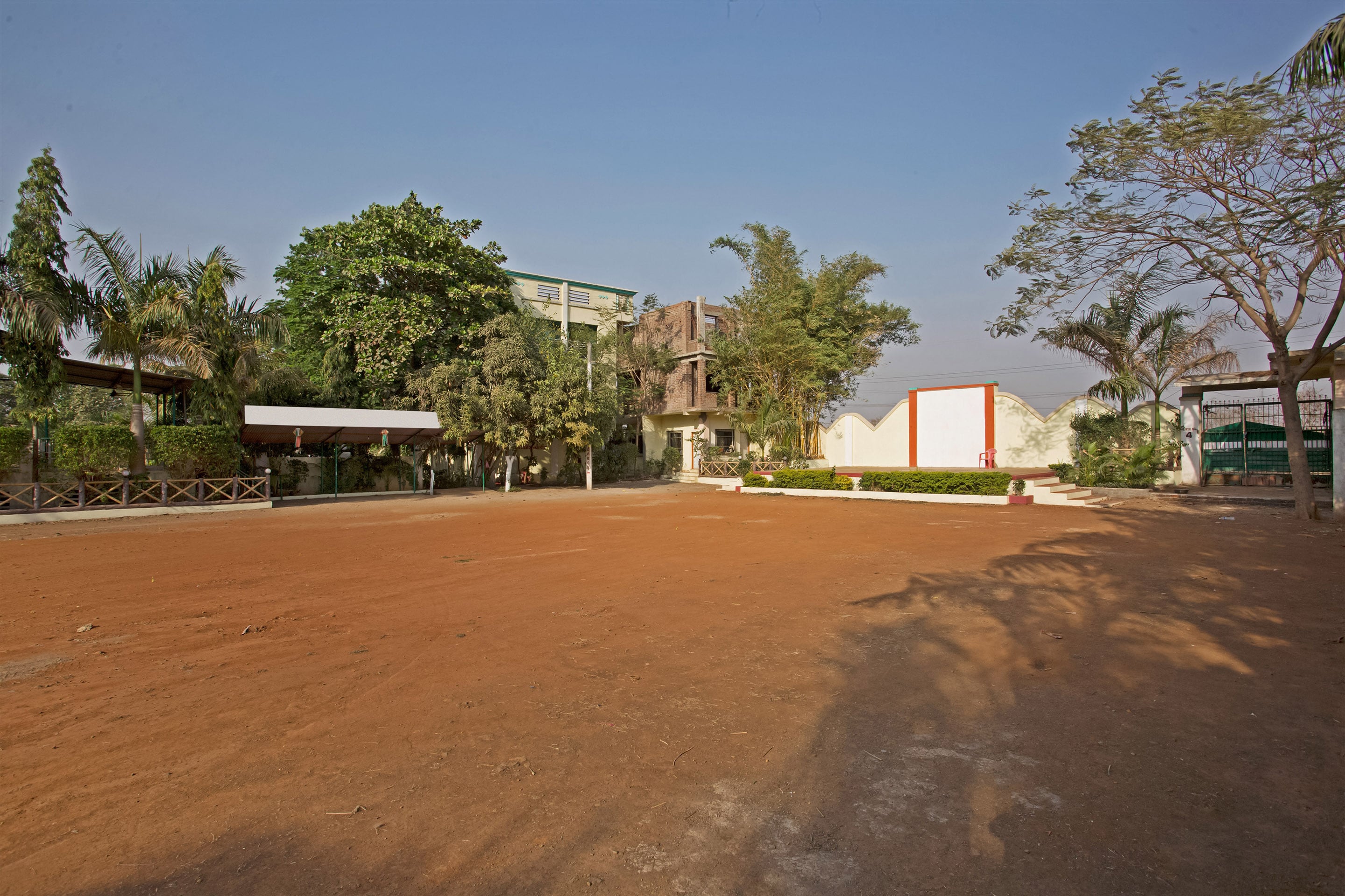 Hotel O by OYO Capital O Sai Icon Residency - Tap to explore photos