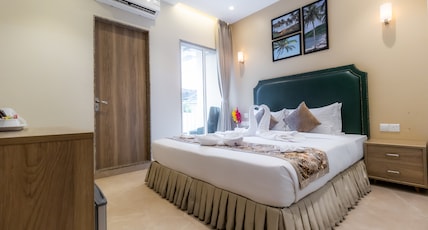 Hotel Flora Room Type - Executive Room with Balcony