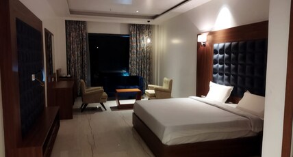 SWAN BIRDZ HOTEL Room Type - SWAN DELUXE 2X