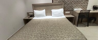 Hotel Bagla Atithi Banaras