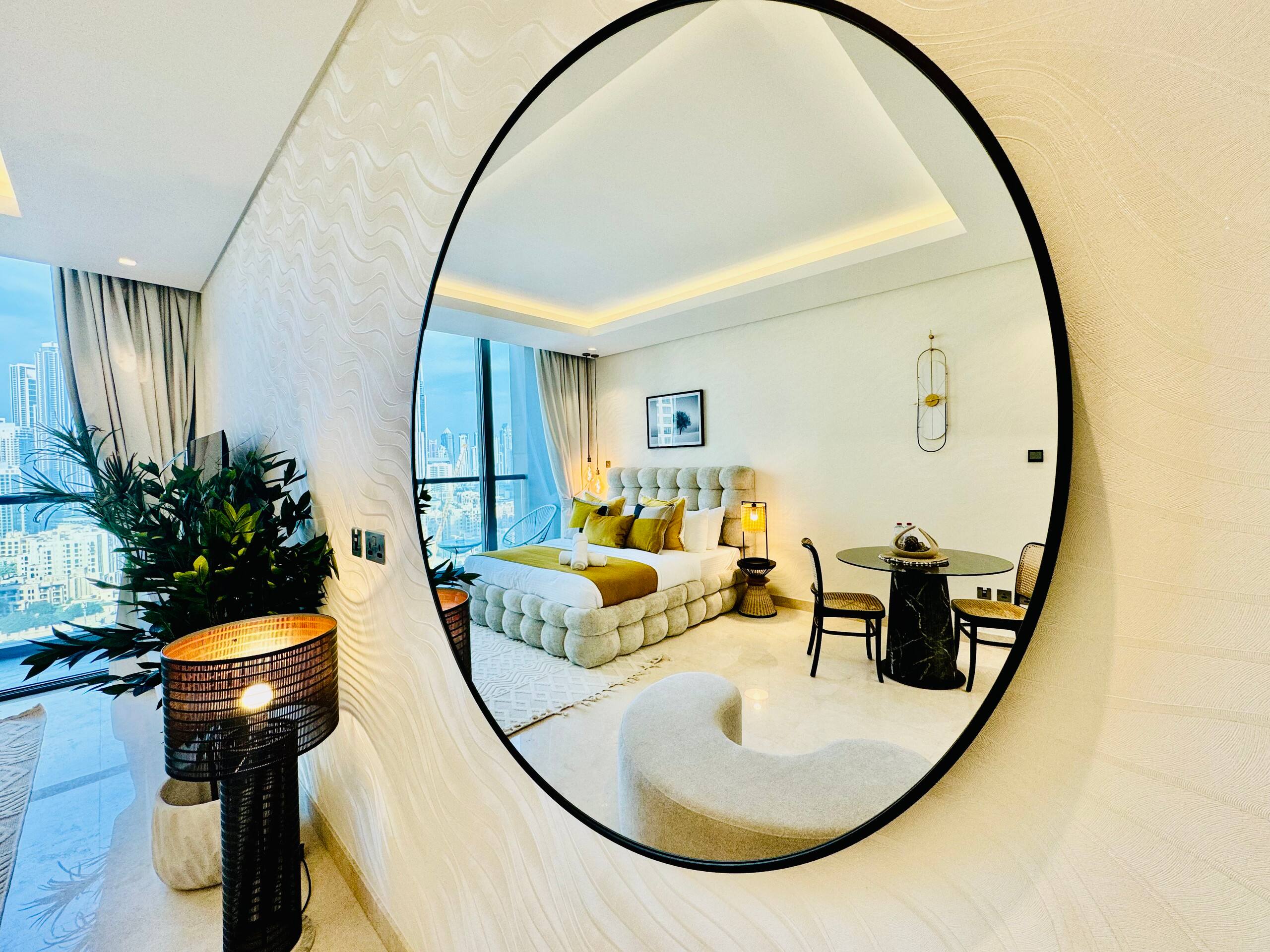 Stylish Studio w Burj View Business Bay - Tap to explore photos