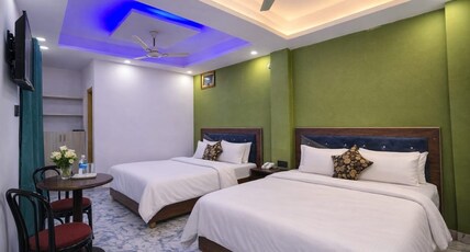 Hotel MountMemory and Restaurand Room Type - Deluxe Quadruple  room
