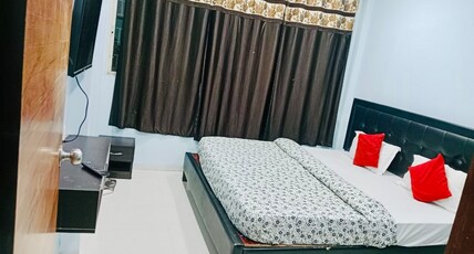 Wood--N--Stay Room Type - Double Bed AC Room
